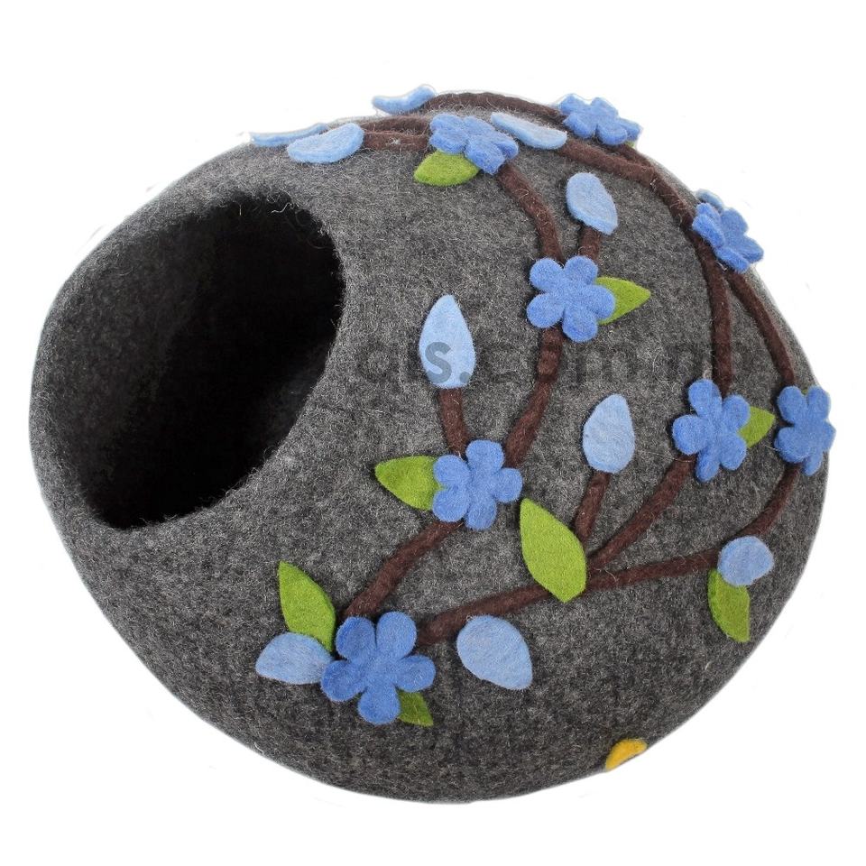 Popxstar  Cute Dopamine Cat's House Multi-hole Breathable Pet Castle House Felt Material Cat Bed Detachable Wear-resistantcat Accessories